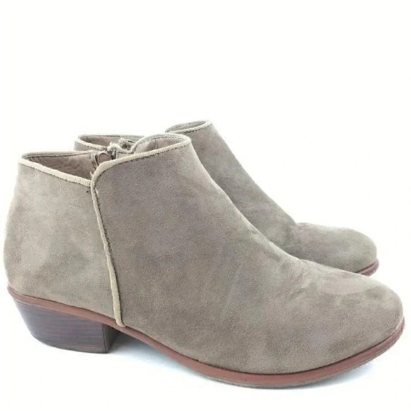 Wild Diva Ankle Boots size 6.5 Tan Western Booties - Picture 3 of 8